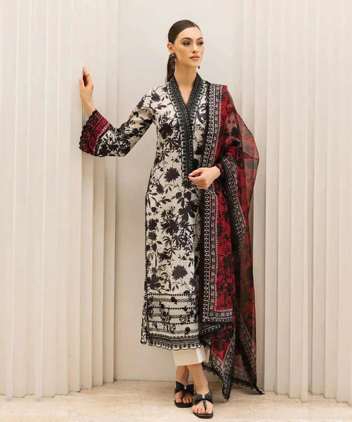 Zainab Chottani 3PC Karandi Printed Shirt with Karandi Printed Dupatta – ZC816