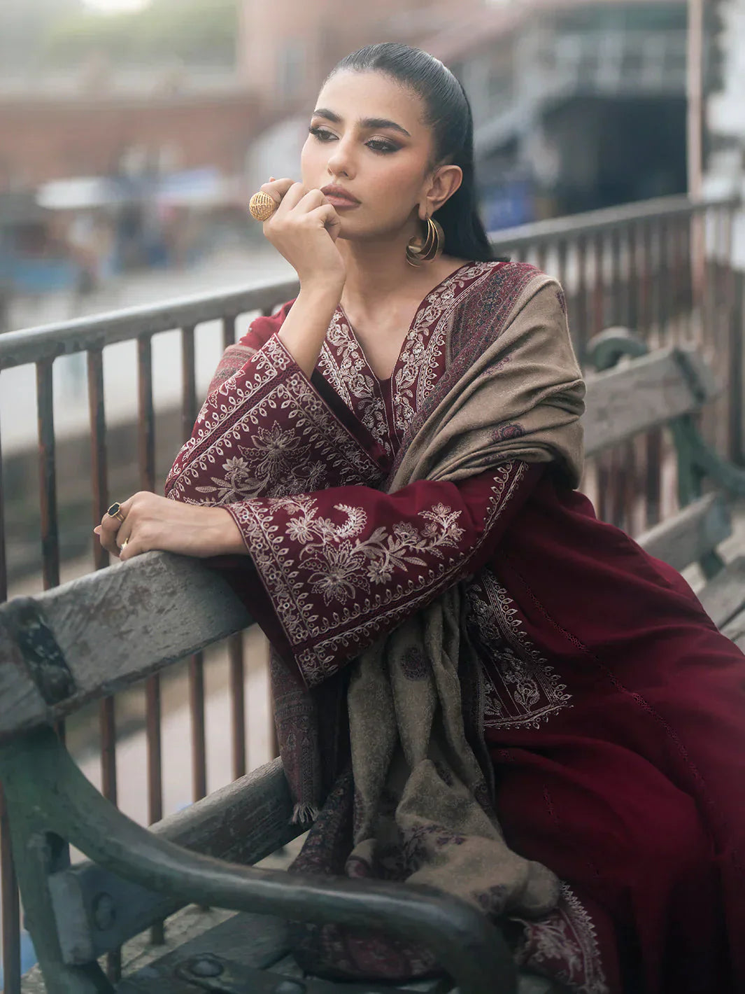 Lawn 3PC Embroidered Shirt with Digital Printed Jacquard Dupatta – ZC1148