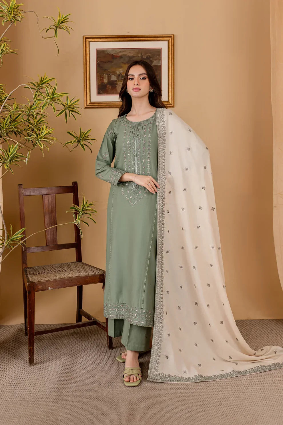 Batik 3PC Lawn Embroidered Shirt with Lawn Embroidered Dupatta – ZC1059