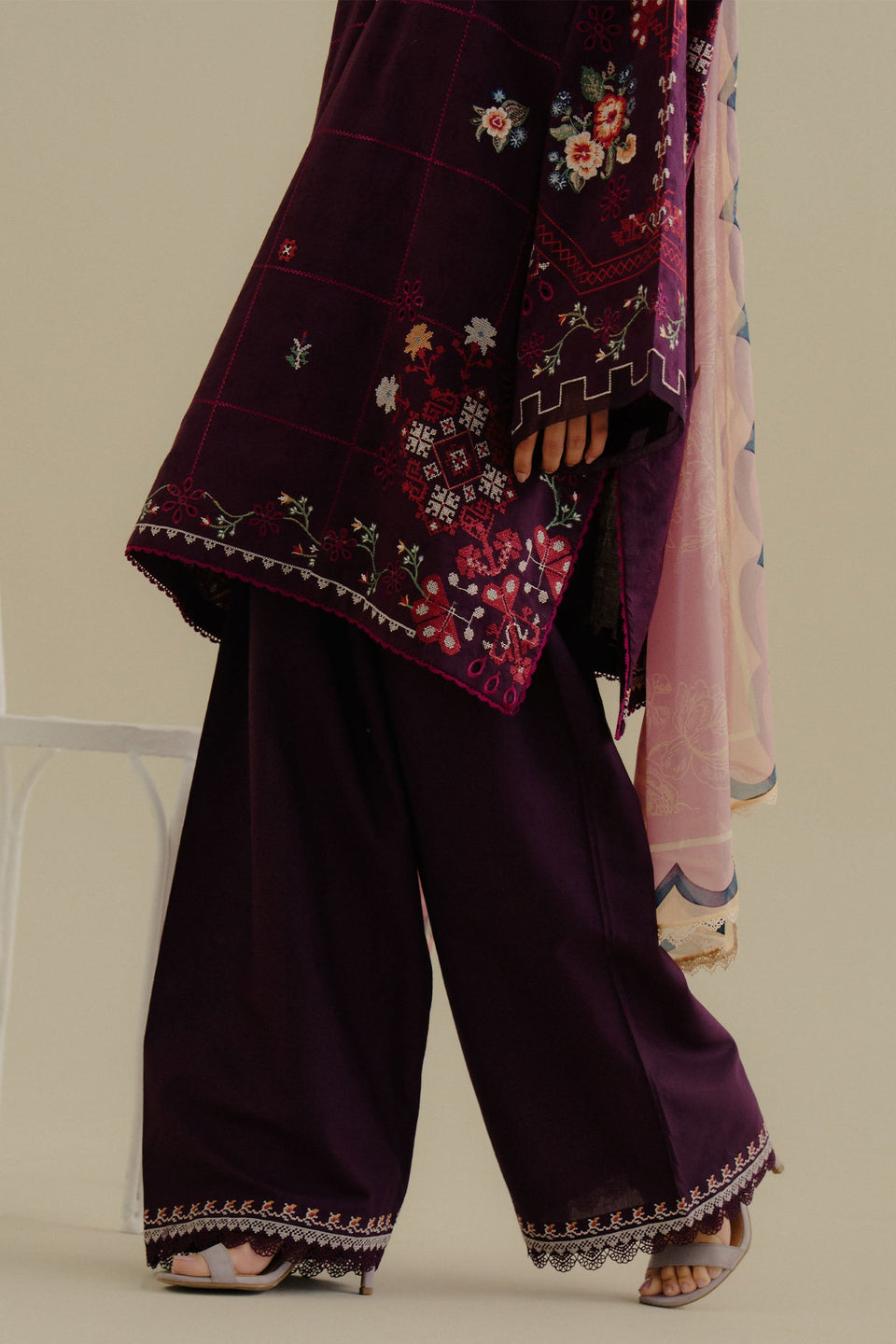 Lawn 3PC Embroidered Shirt with Digital Printed Jacquard Dupatta – ZC1406