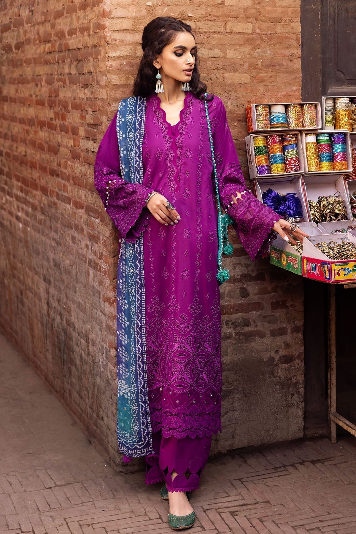 Lawn 3PC Embroidered Shirt with Digital Printed Jacquard Dupatta – ZC1205